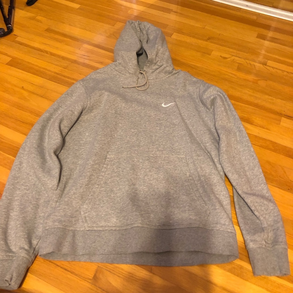Gray men’s Nike hoodie